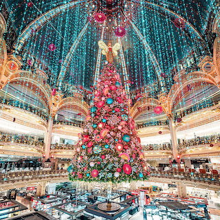 Christmas Tree Shopping Mall