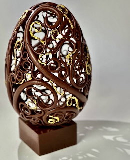 Lacy Chocolate Egg