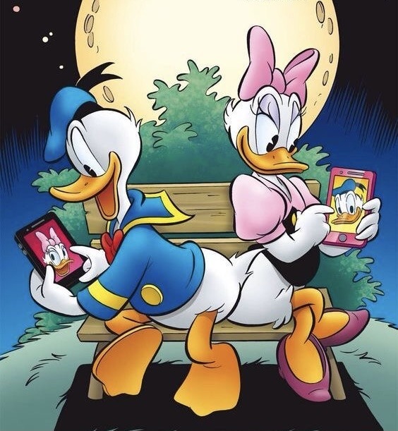 Donald and Daisy Duck Romance
