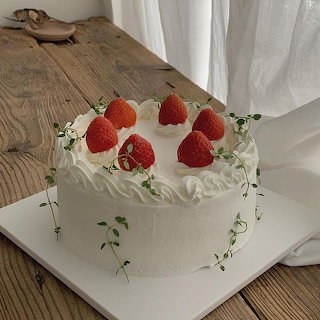 Strawberry Cake