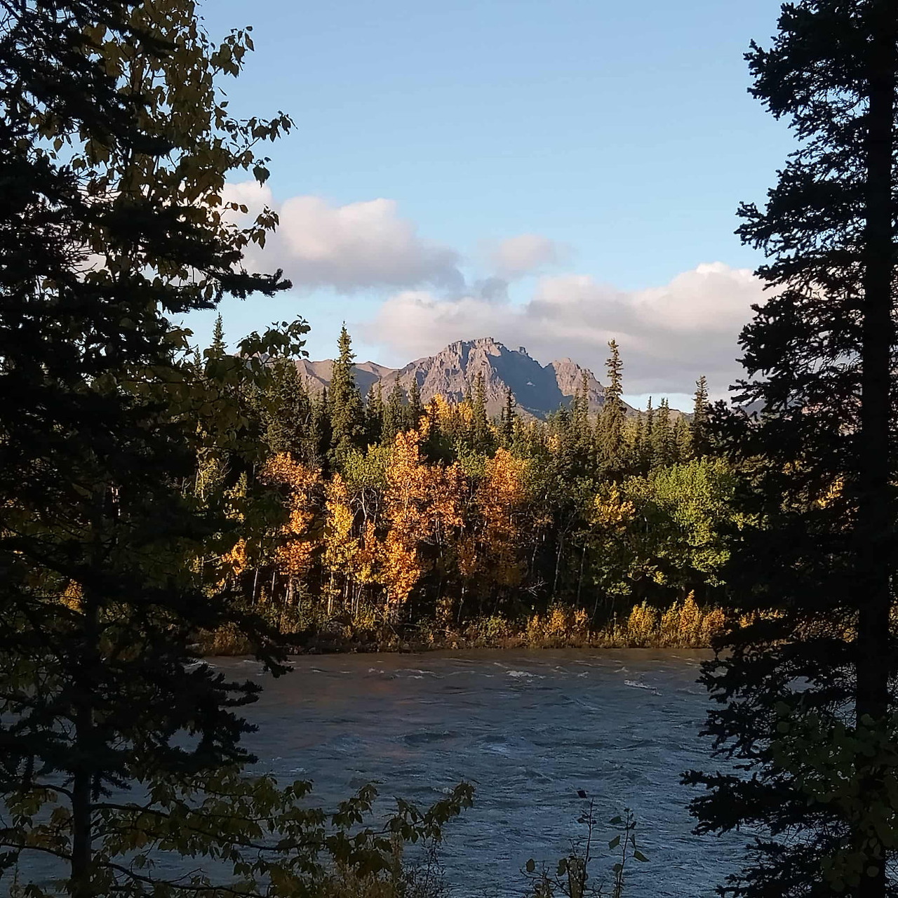 Mountain Scenic Lake