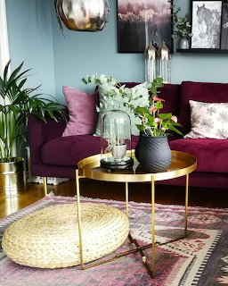 Magenta Sofa Interior