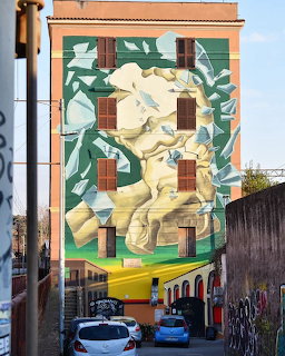 Building Mural Street