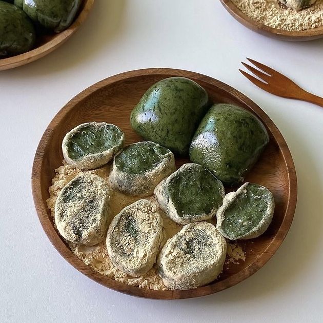 Green Rice Cakes