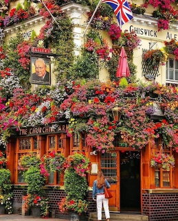 Churchill Arms Pub London