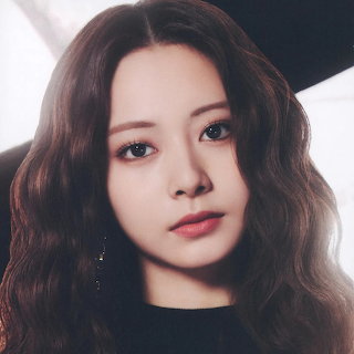 Tzuyu Portrait