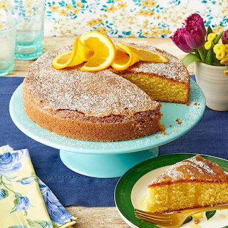 Lemon Cake with Powdered Sugar