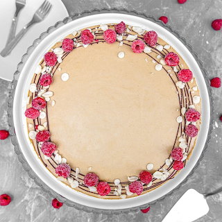 Decorated Round Cake