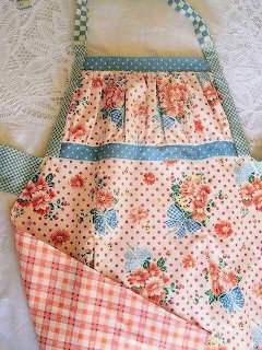 Vintage Country Apron