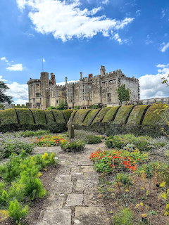 Thornbury Castle Gardens