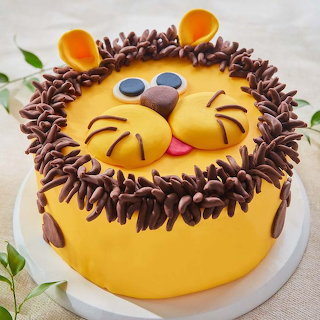Lion Face Cake