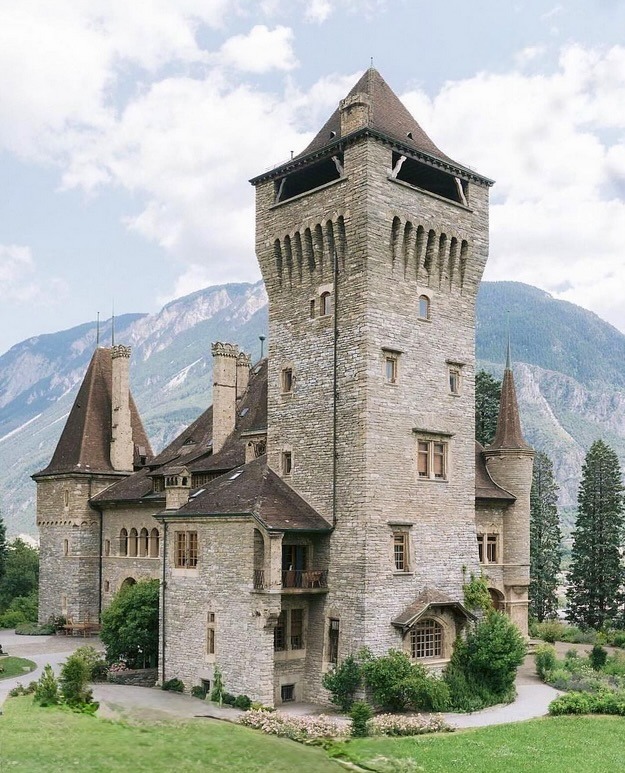 Chateau Mercier Switzerland