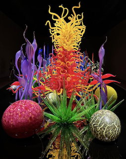 Chihuly Glass Sculpture