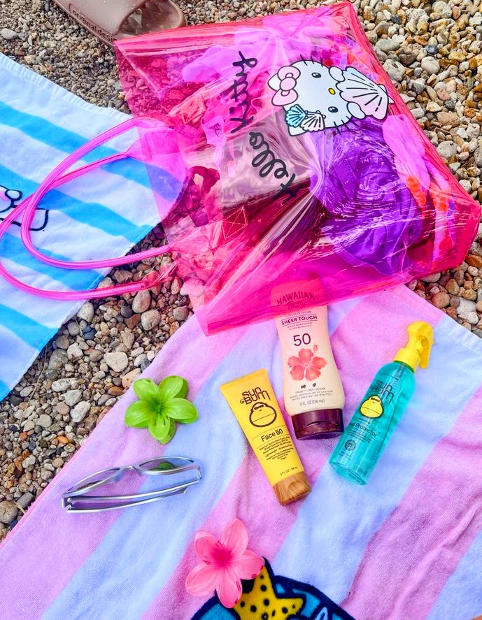 Beach Hello Kitty Accessories
