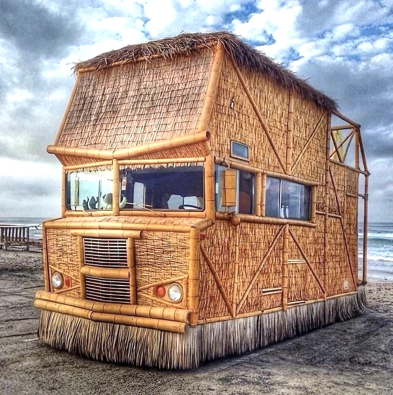 Tiki Hut RV on Beach