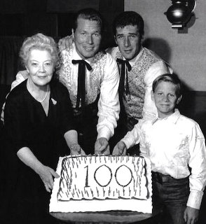 Laramie 100 Episodes Cast