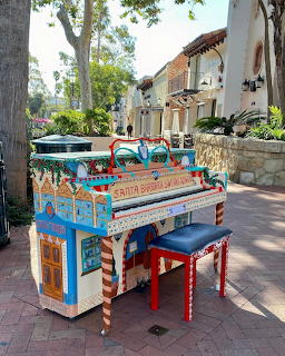 Piano in Santa Barbara