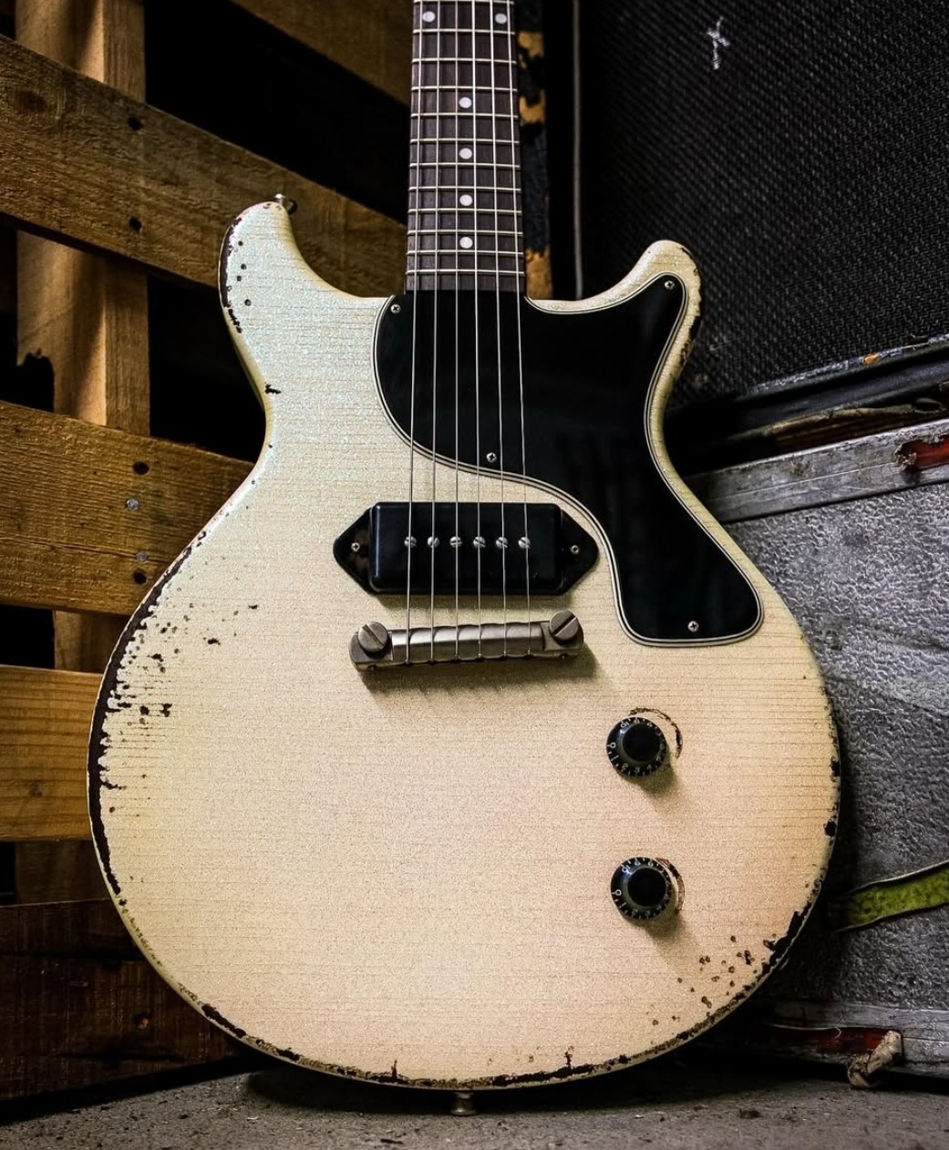 Vintage cream Gibson Les Paul Junior electric guitar with relic finish and single pickup