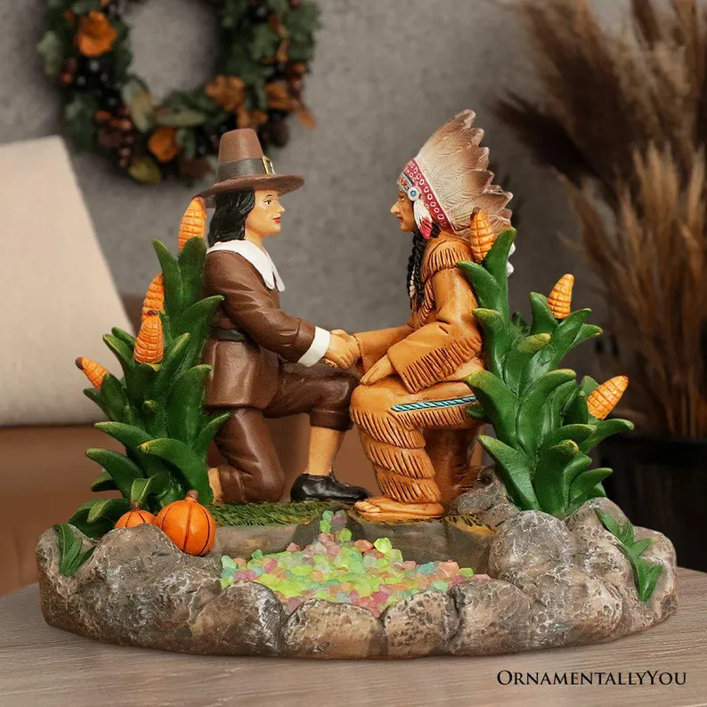 Thanksgiving Pilgrim Figurines