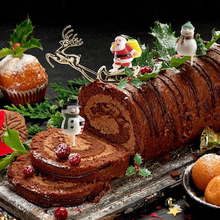 Christmas Yule Log Cake