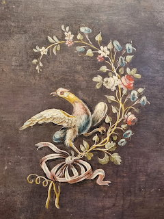 Sedan Chair Bird Detail