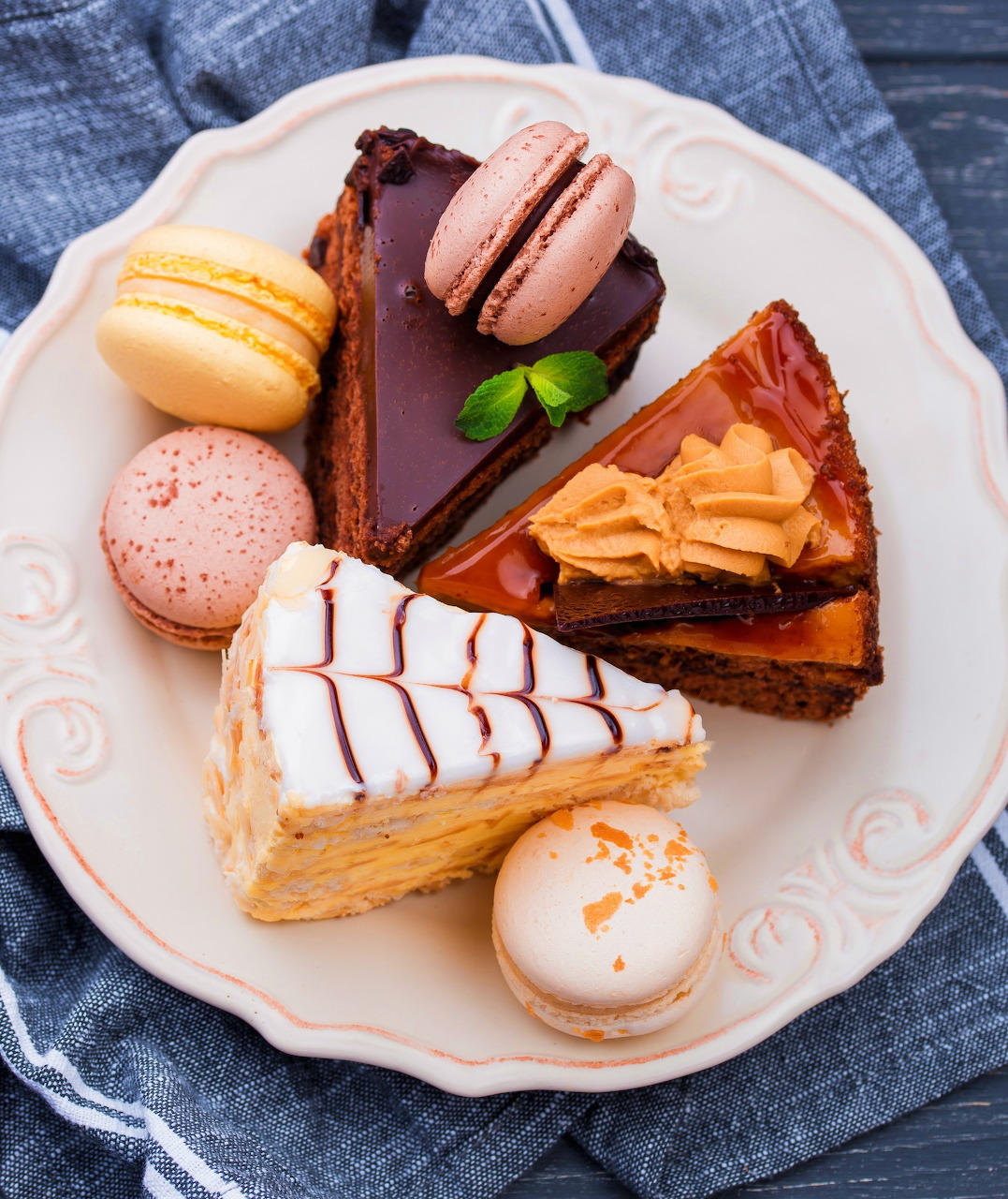 Cakes and Macarons