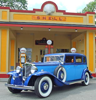 1933 Marmon Sixteen Sedan