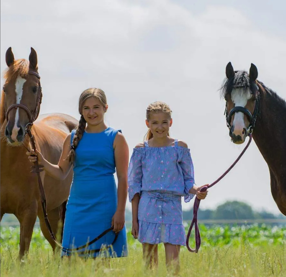 Girls with Horses