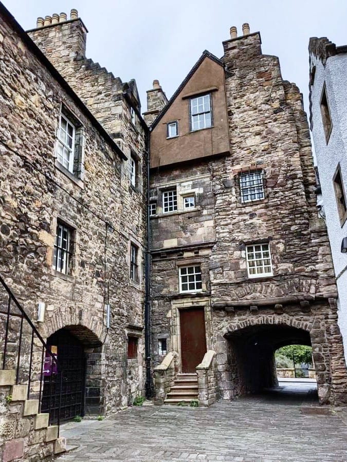 Bakehouse Close Edinburgh