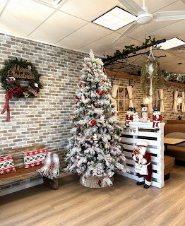 Christmas Tree Indoor Store