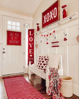 Valentine Entryway Decor