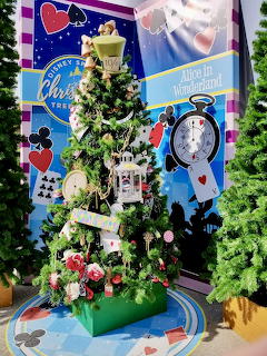 Alice in Wonderland Christmas Tree