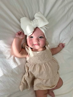 Baby in Bow