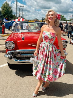 1960s Vintage Scene