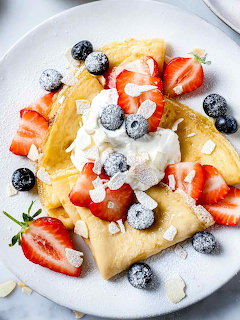 Crepes with Berries
