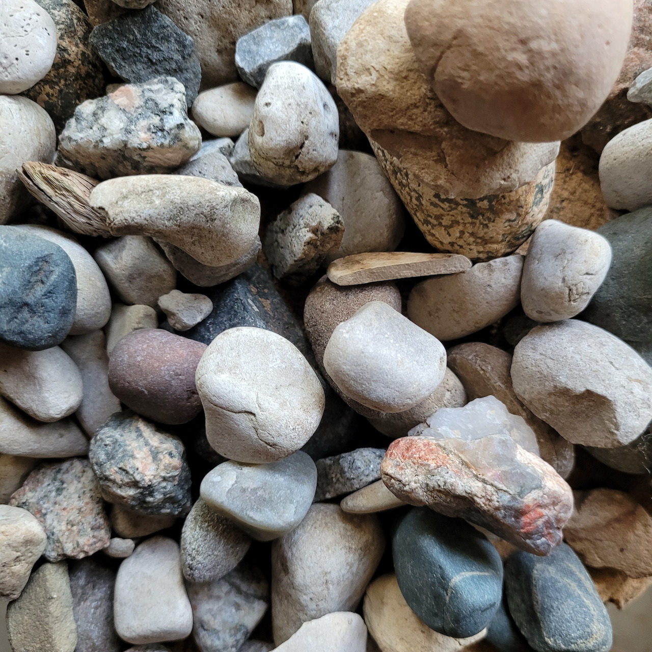 Natural River Stones Collection