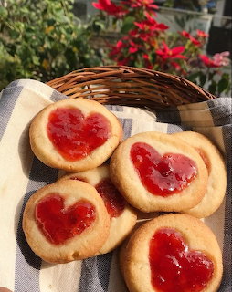 Strawberry Jam Cookies