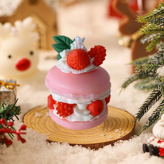 Pink Christmas Strawberry Cake