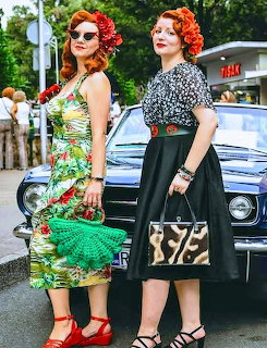 Retro Women by Car
