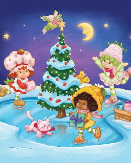 Strawberry Shortcake characters celebrating Christmas around a decorated tree with gifts under a starry night sky