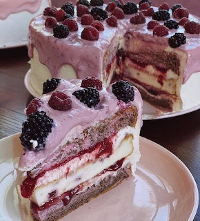 Berry Layer Cake