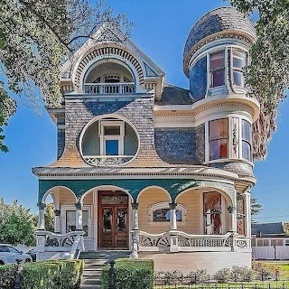Victorian Mansion Architecture