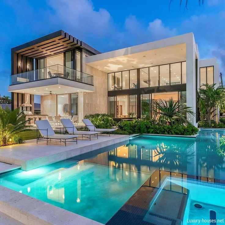 Modern House Pool