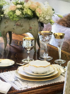 Elegant Table Setting Floral