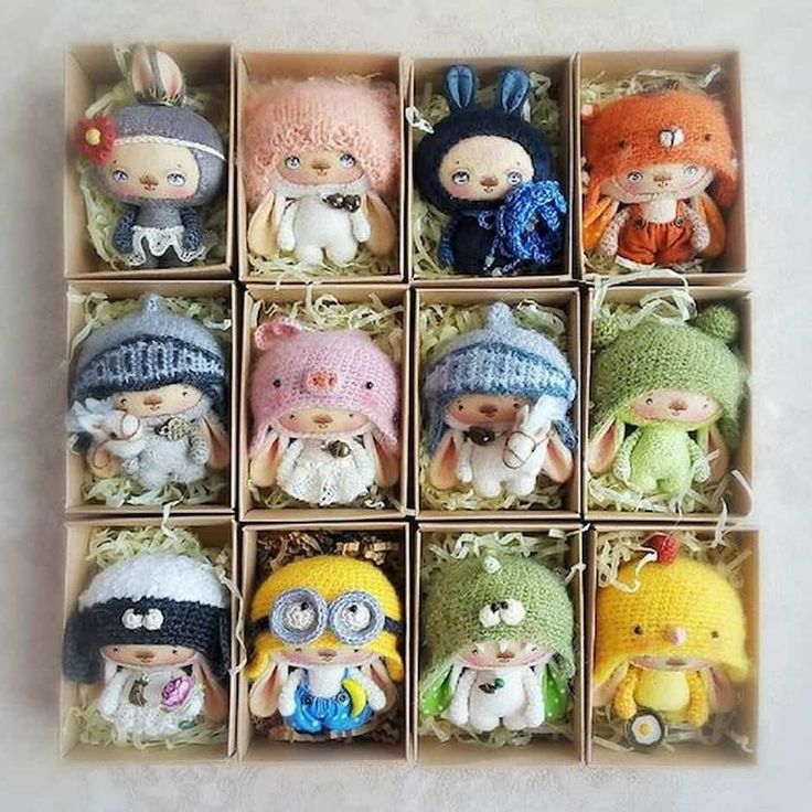 Crocheted Miniature Dolls Collection