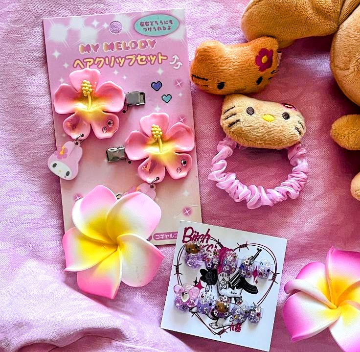 Hello Kitty Accessories