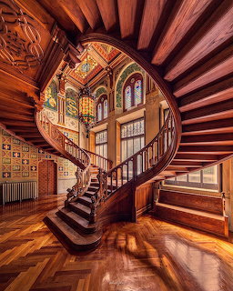 Savoy Castle Grand Staircase