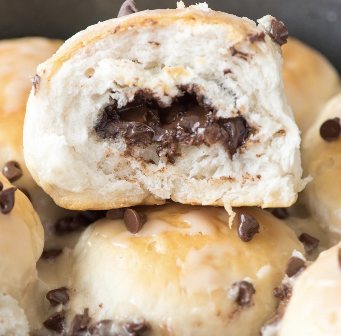 Chocolate Chip Cream Rolls