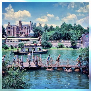 Frontierland River Raft