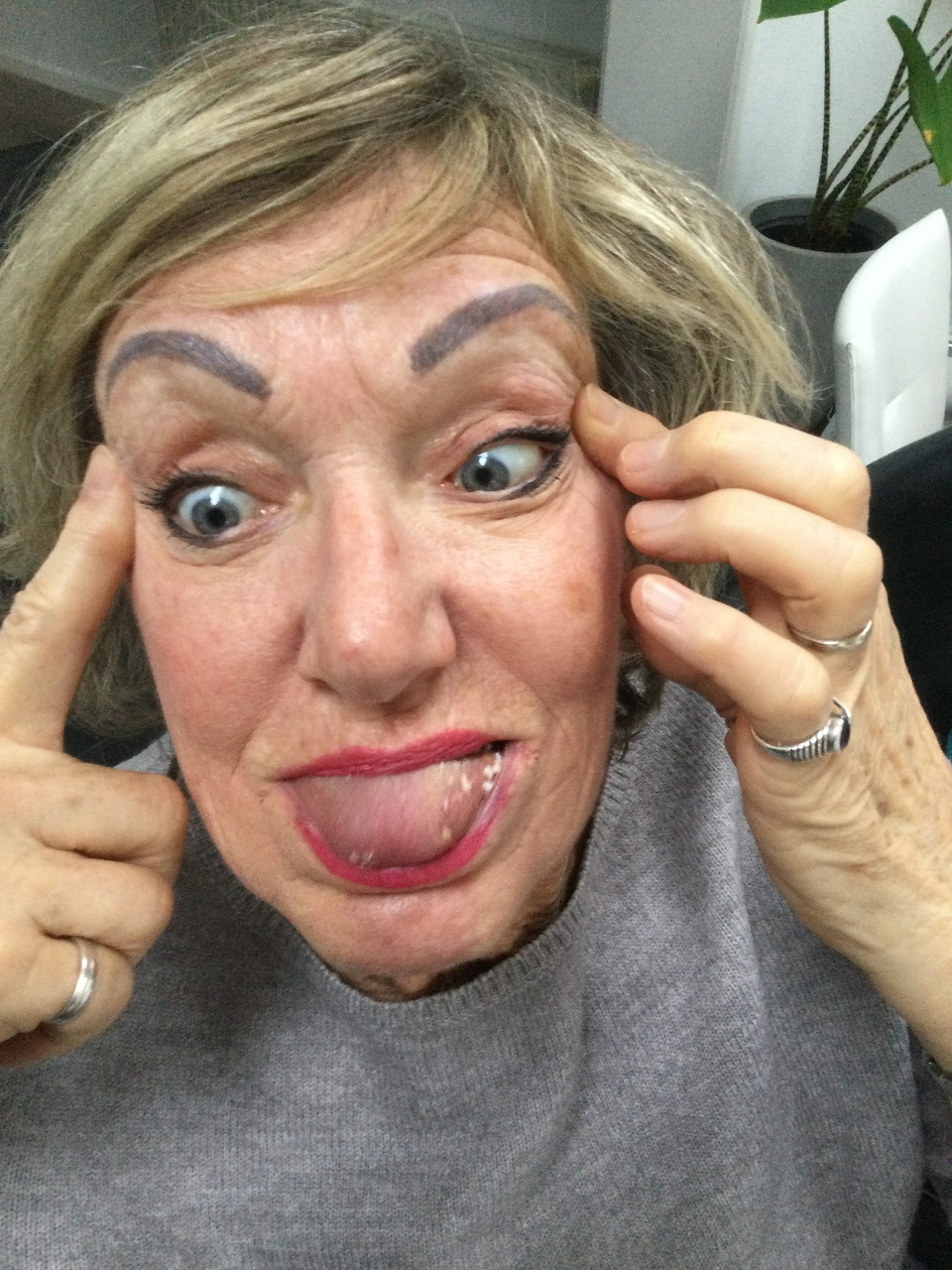 Funny Face Woman Selfie